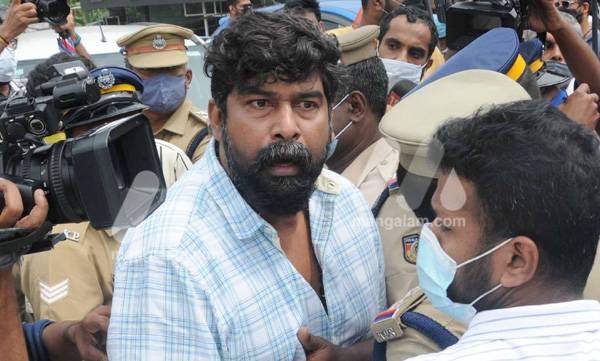 Road Blockage Row : Actor Joju Moves To Court
